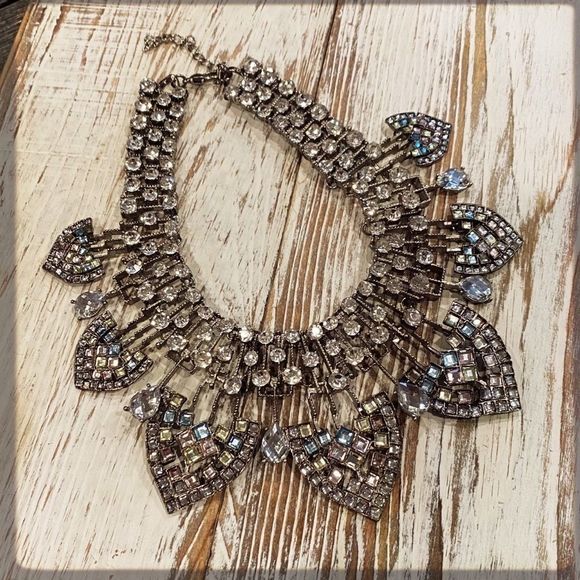 “BOHEMIAN NIGHTS” Crystal Rhinestone Statement Necklace - Picture 10 of 15